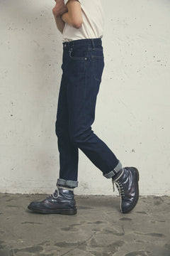 HELVETICA ONE WASH