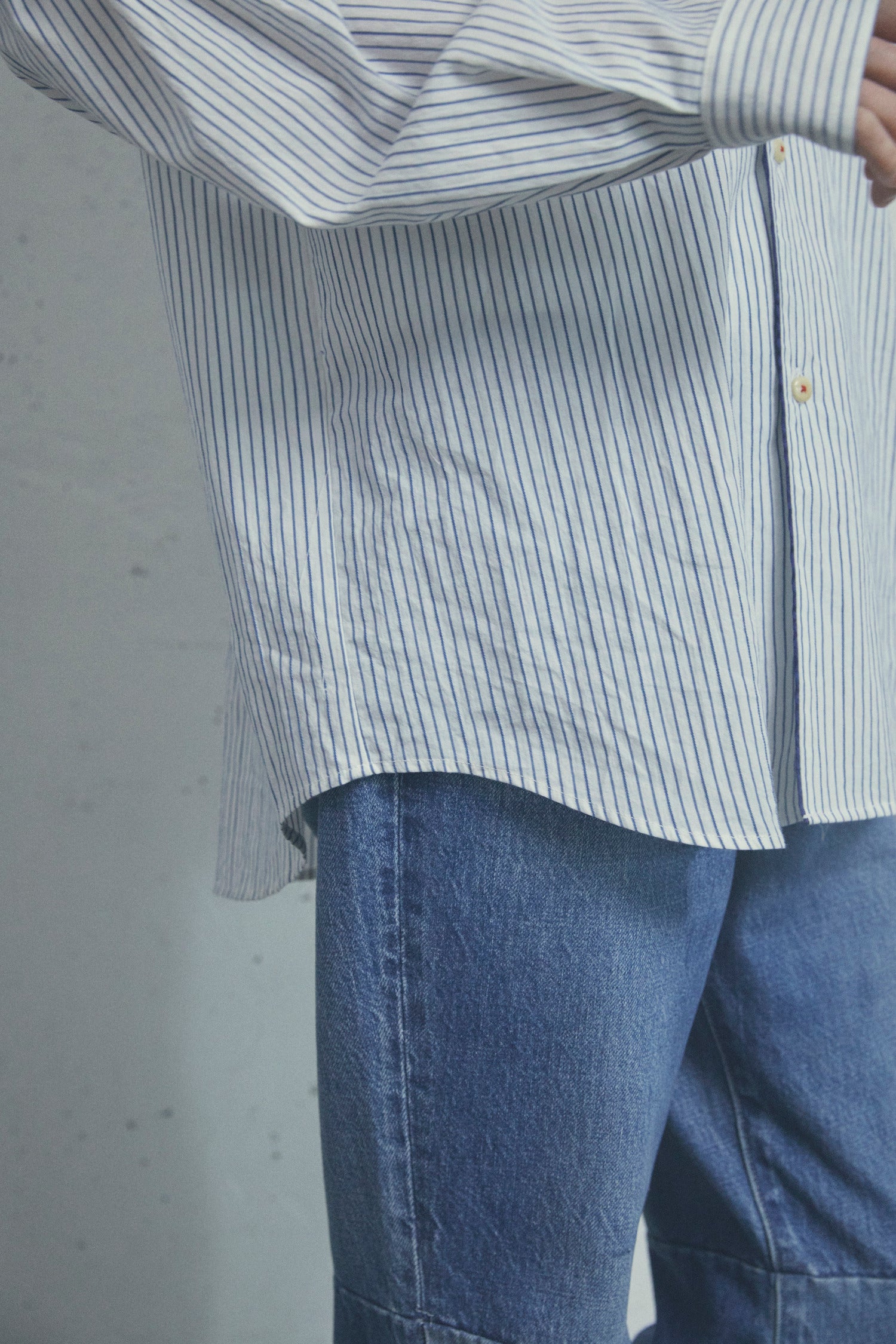 QUIET STRIPE PIPING SHIRT