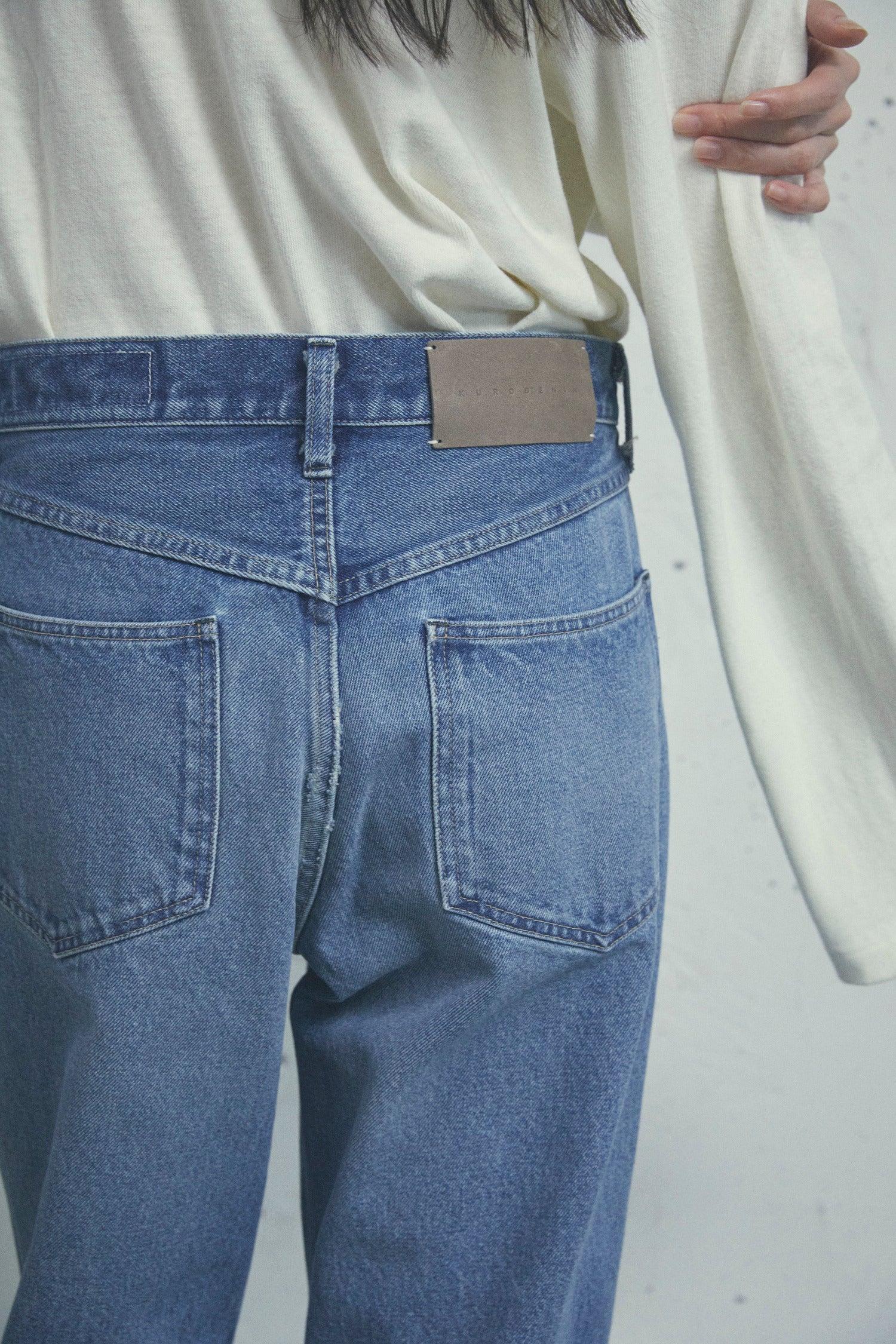 SPLIT PANEL JEANS WASH 002