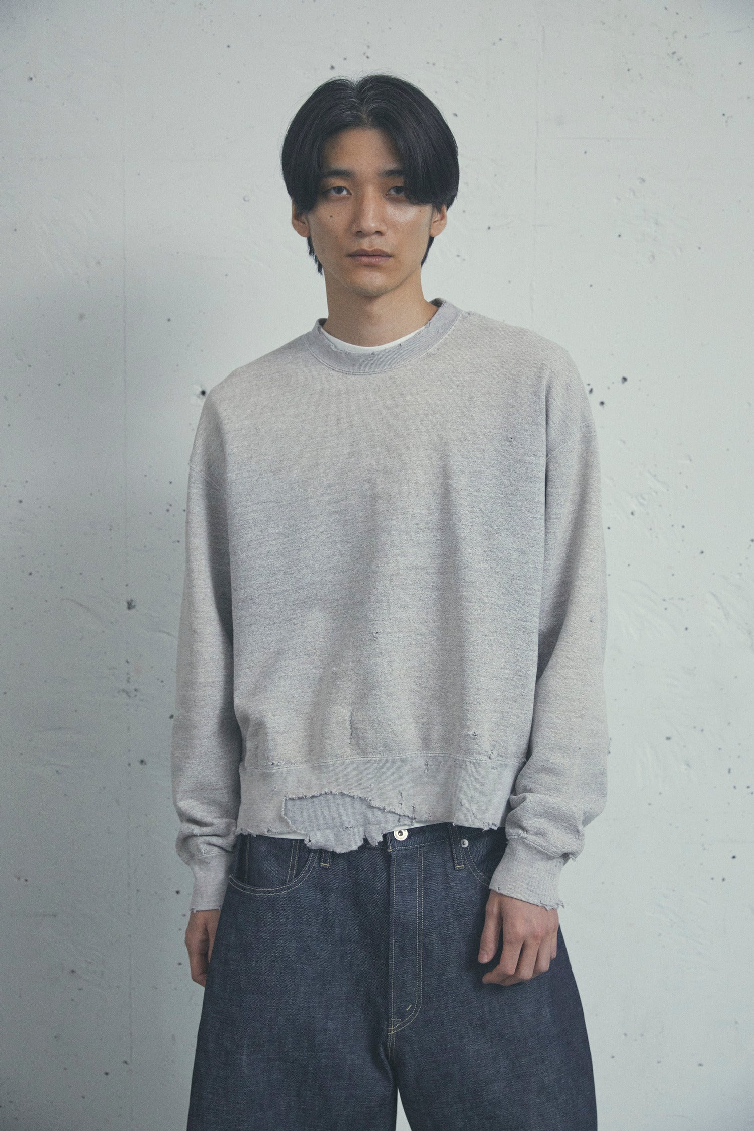 MORE DAMAGE CREW NECK SWEAT