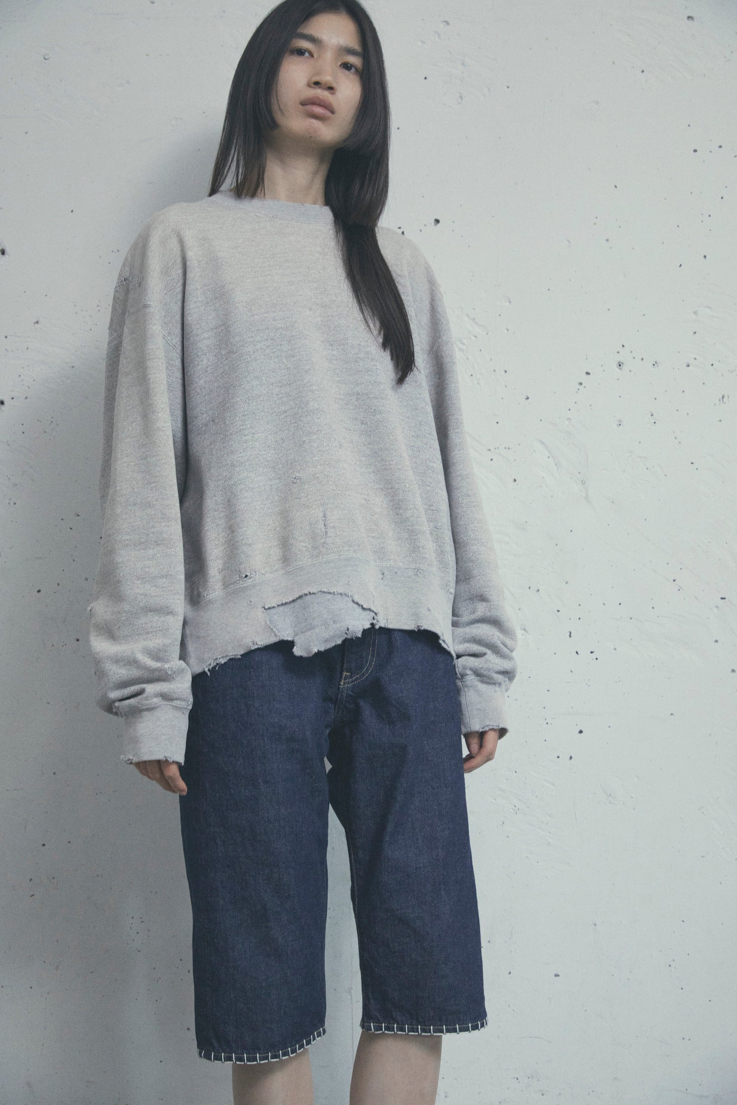MORE DAMAGE CREW NECK SWEAT
