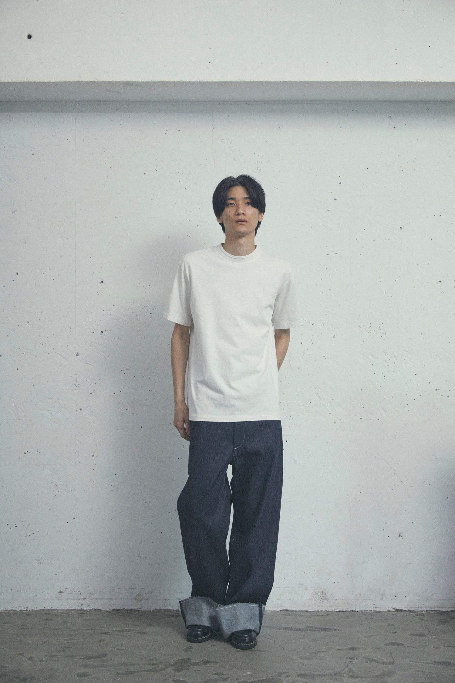 STRUCTURE TEE