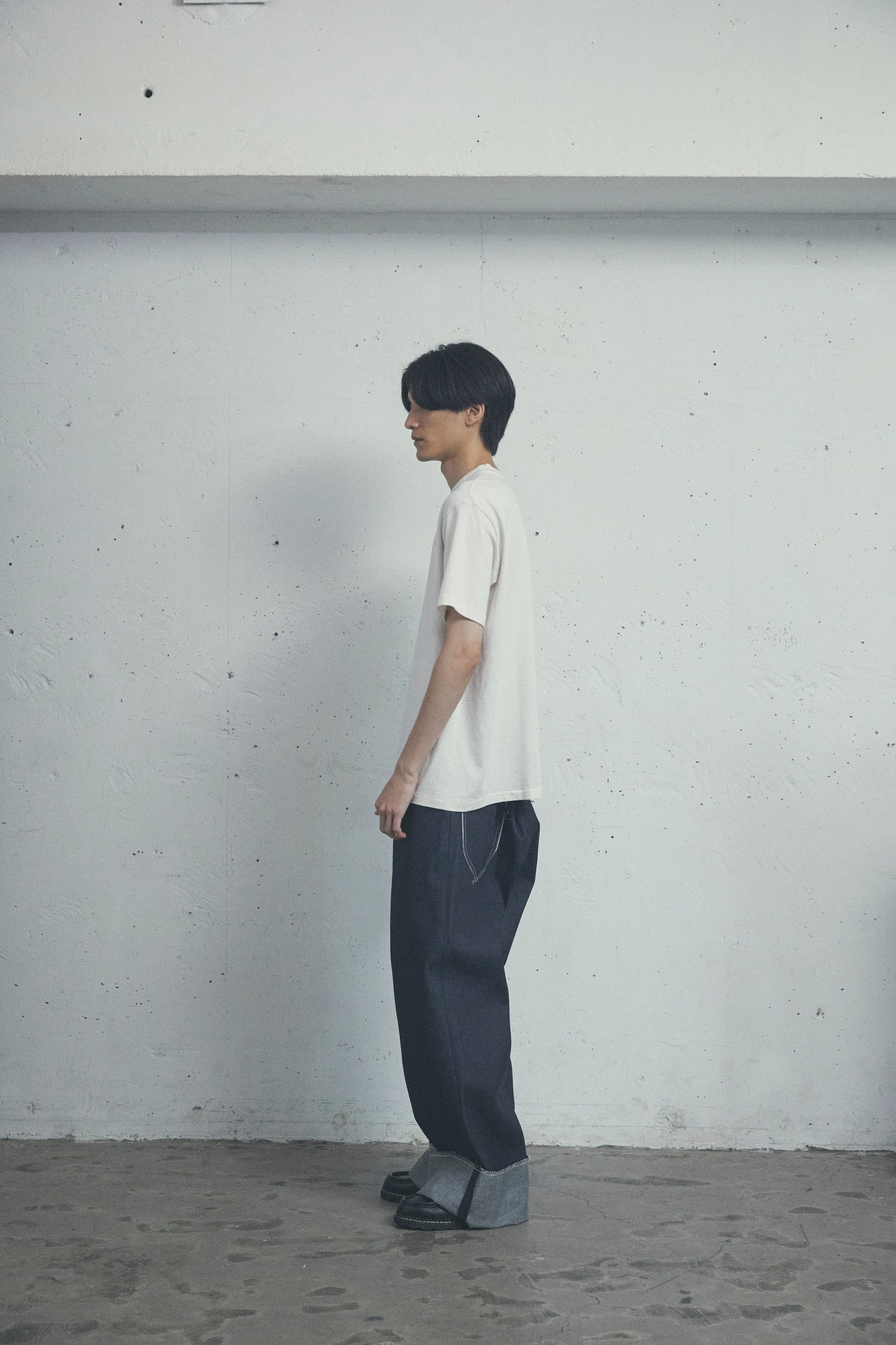STRUCTURE TEE