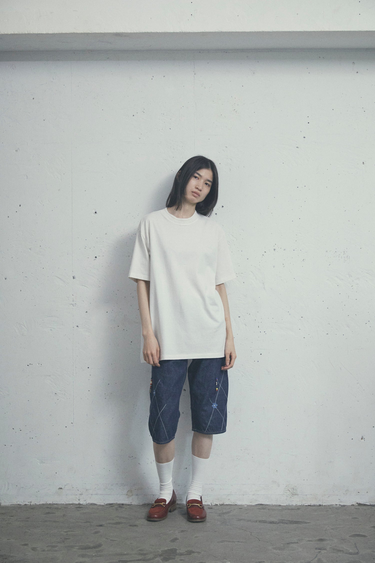 STRUCTURE TEE