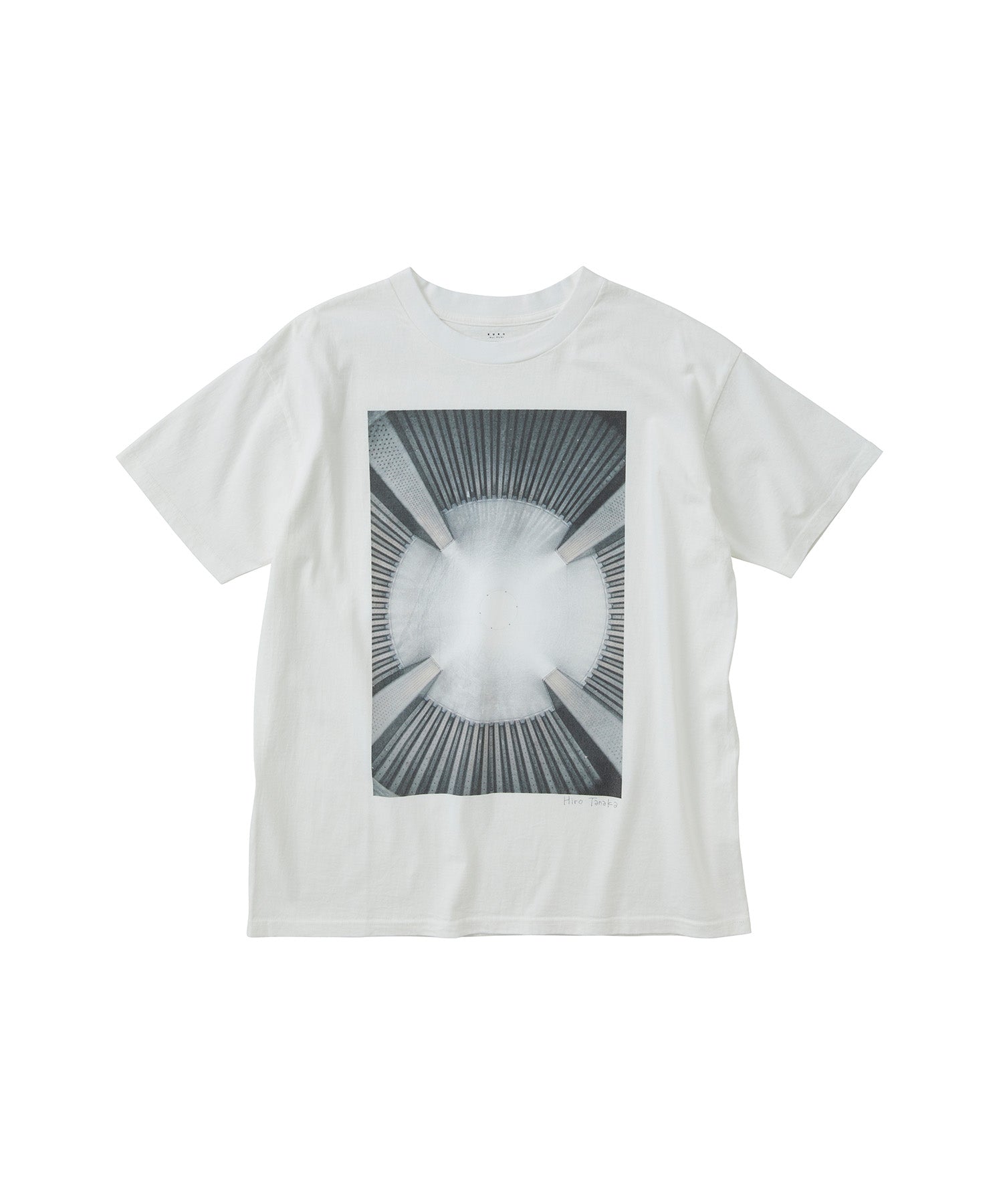 PHOTO TEE_HIRO TANAKA