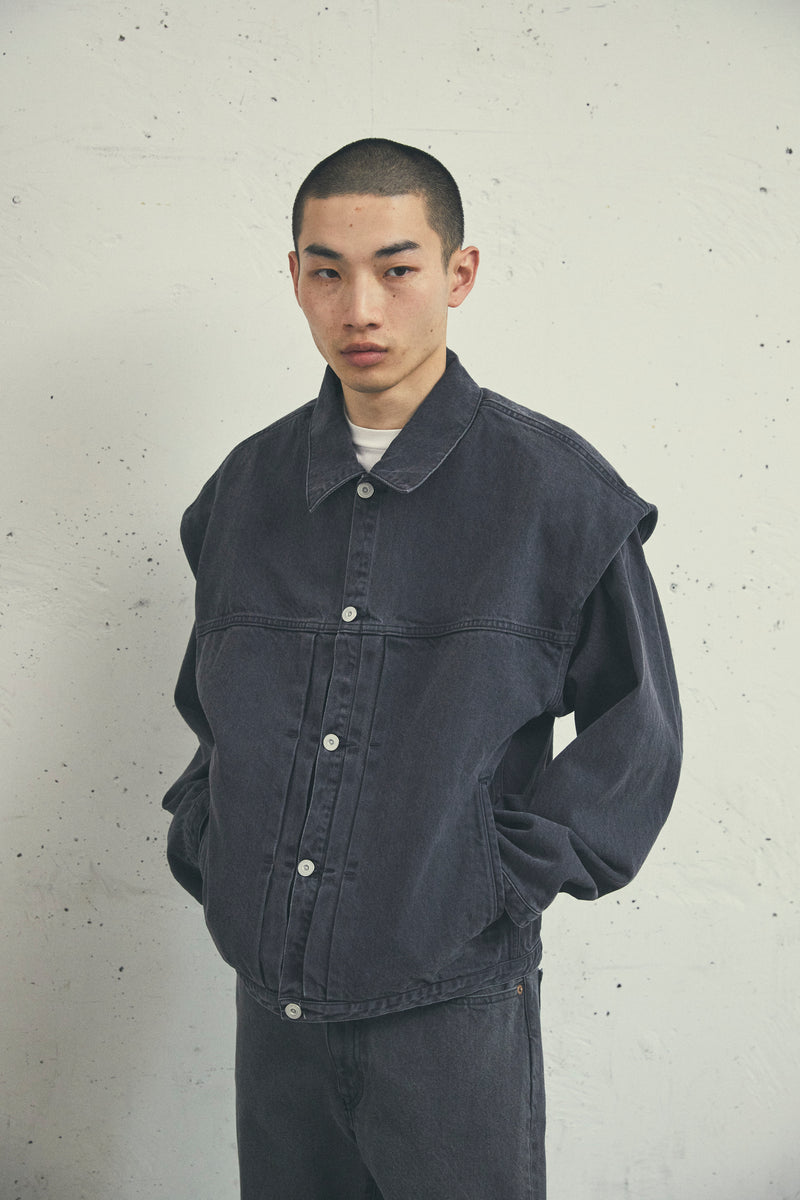 POWER SHOULDER DENIM JACKET BLACK
