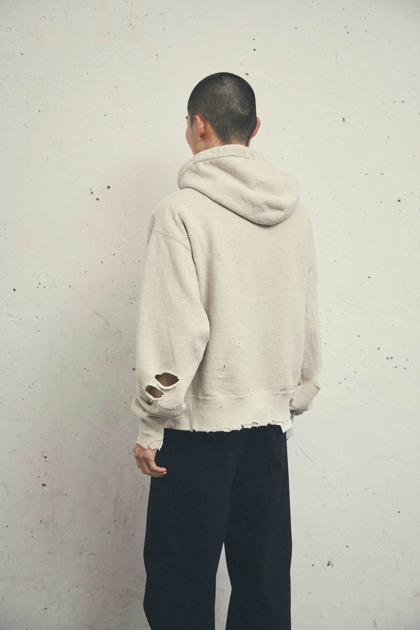 MORE DAMAGE PULL SWEAT PARKA