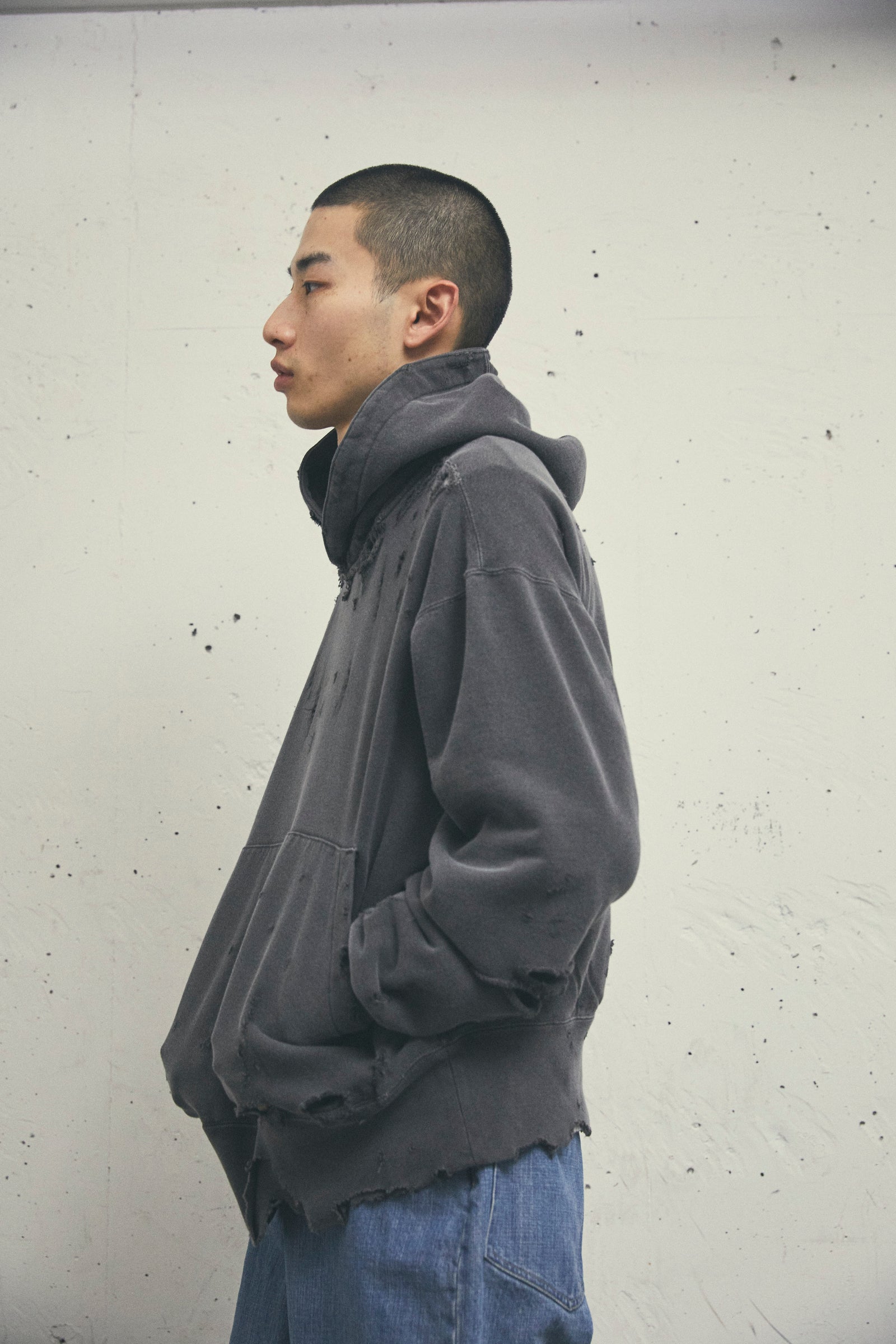 MORE DAMAGE WASHED SWEAT PARKA
