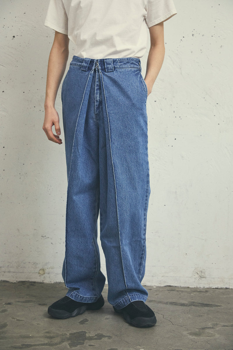 BIG TUCK DENIM TROUSER INDIGO