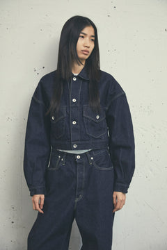 SELVEDGE CROPPED TRUCKER JACKET INDIGO