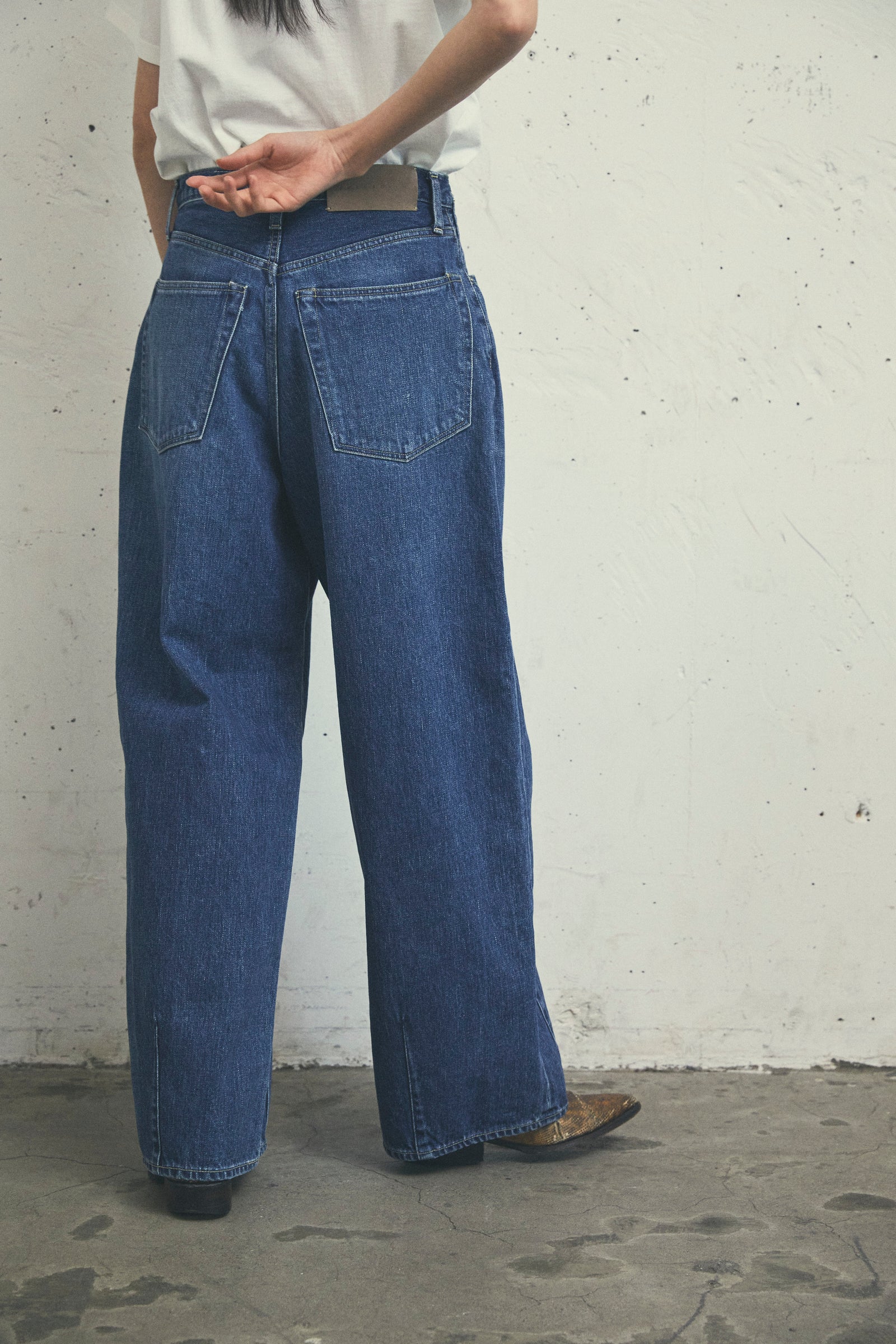 - SELVEDGE - STRUCTURE FADED INDIGO