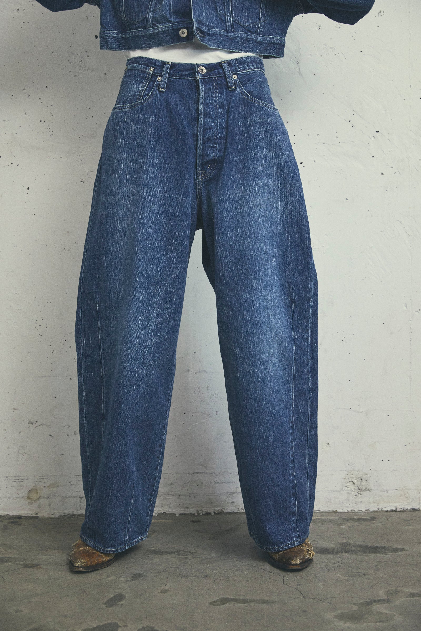 - SELVEDGE - STRUCTURE FADED INDIGO
