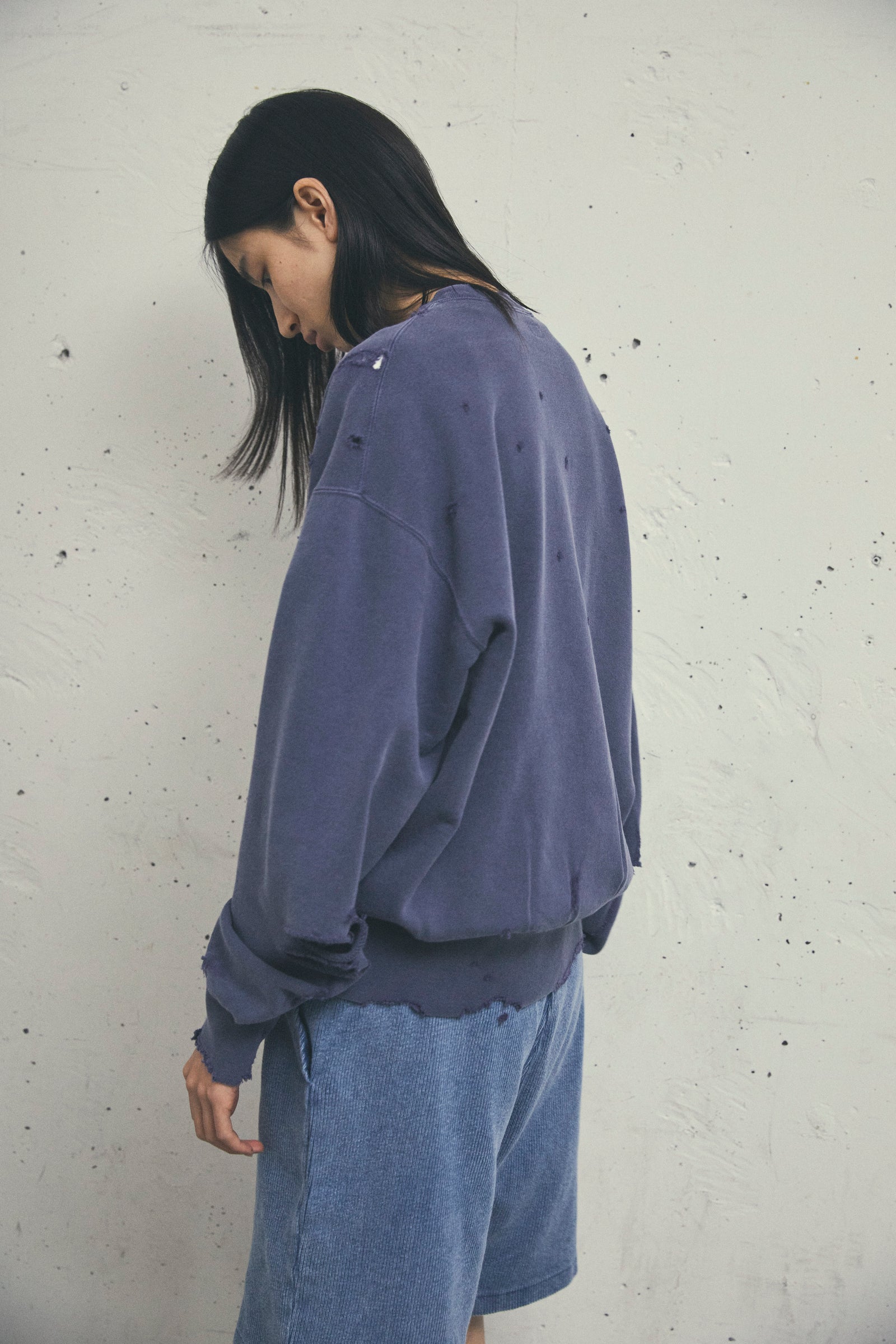 MORE DAMAGE WASHED CREW NECK SWEAT