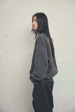 Used dyed crew neck sweatshirt