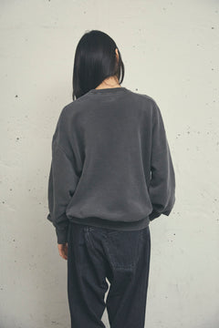 Used dyed crew neck sweatshirt