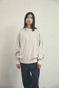 Used dyed crew neck sweatshirt