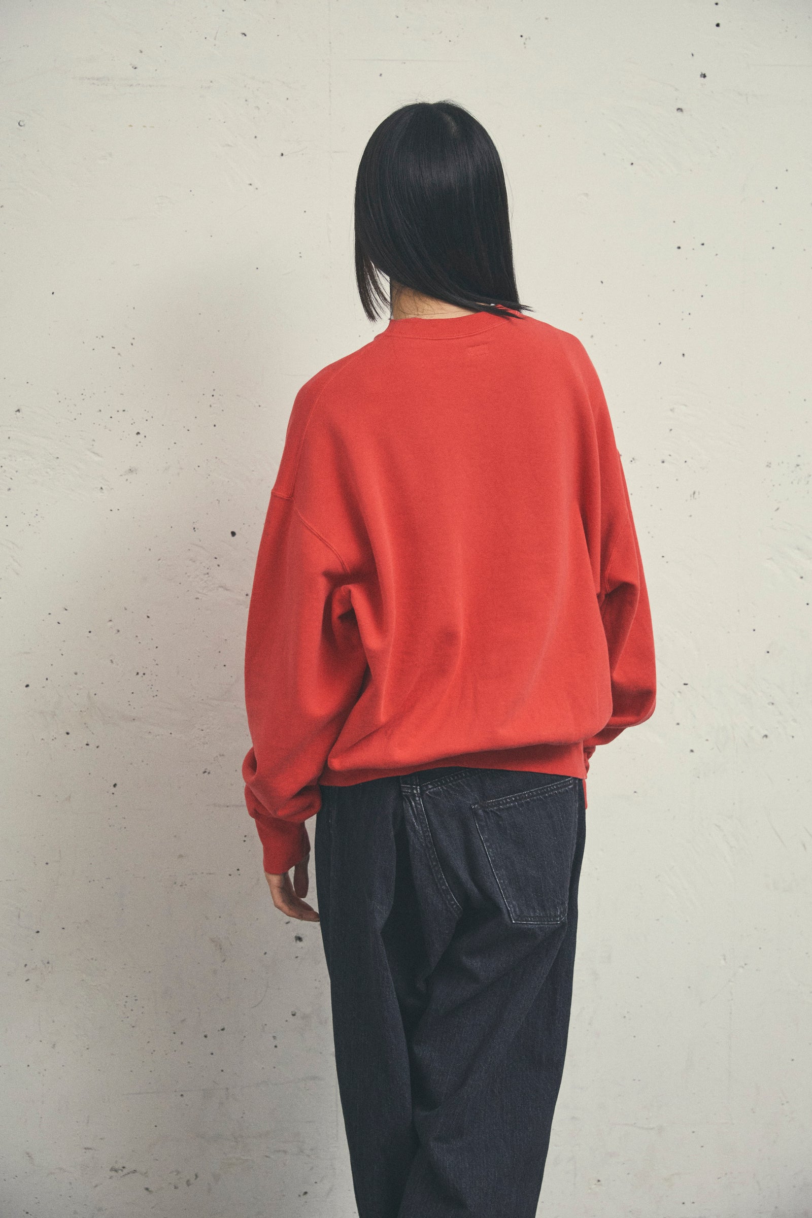 Used dyed crew neck sweatshirt