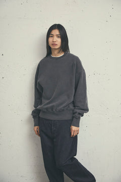 Used dyed crew neck sweatshirt