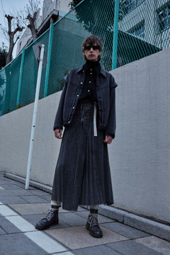 REMAKE DENIM MARK VI SKIRT / FADED BLACK