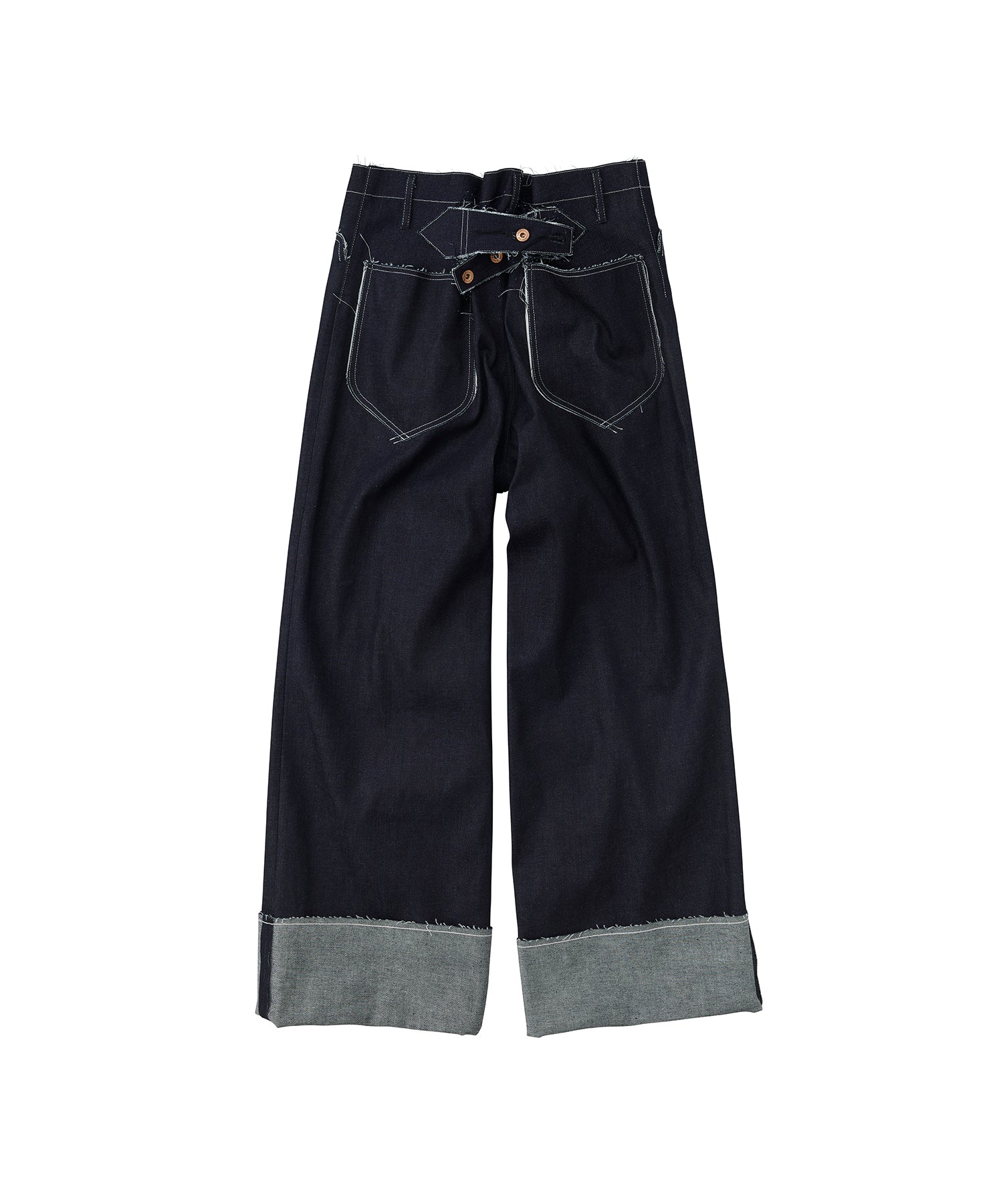 UNINTENTIONAL FORM DENIM