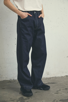 THREE DIMENSIONAL CUTTING DENIM