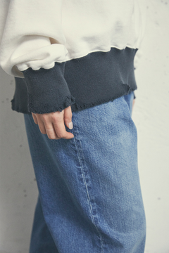 FREEDOM SLEEVE CREW NECK SWEAT
