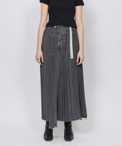 REMAKE DENIM MARK VI SKIRT / FADED BLACK