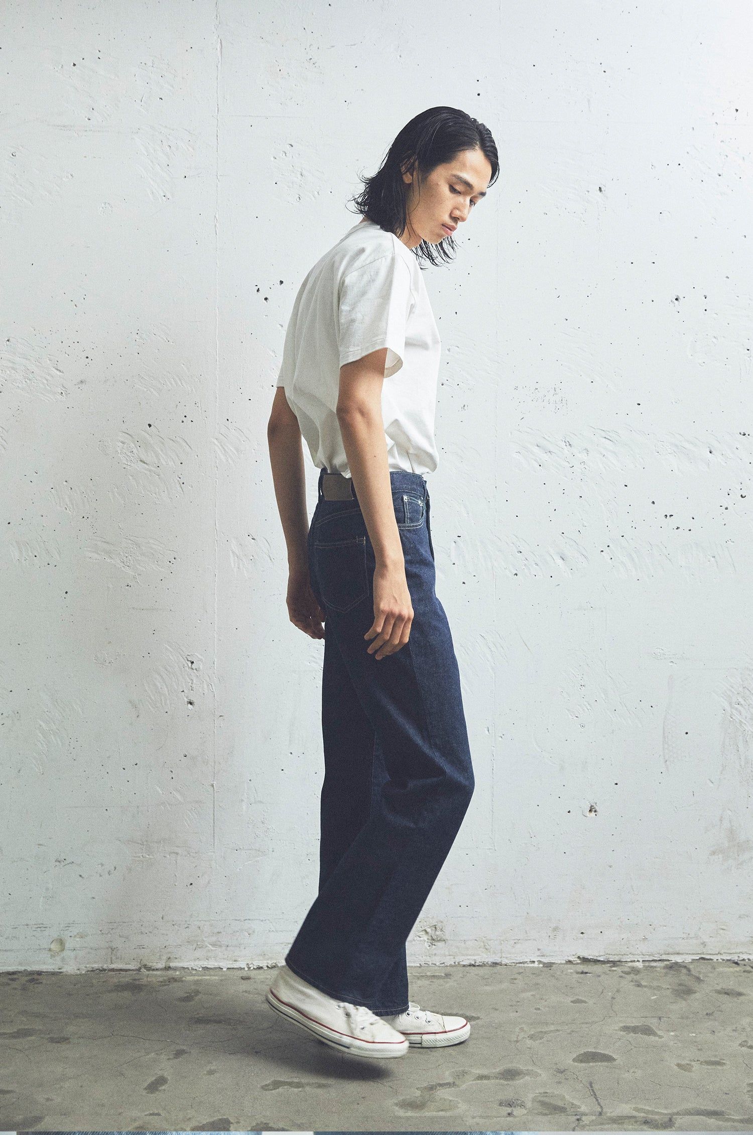 KURO | MONTE O/W セルビッジ スリムフレア デニムパンツ 日本製