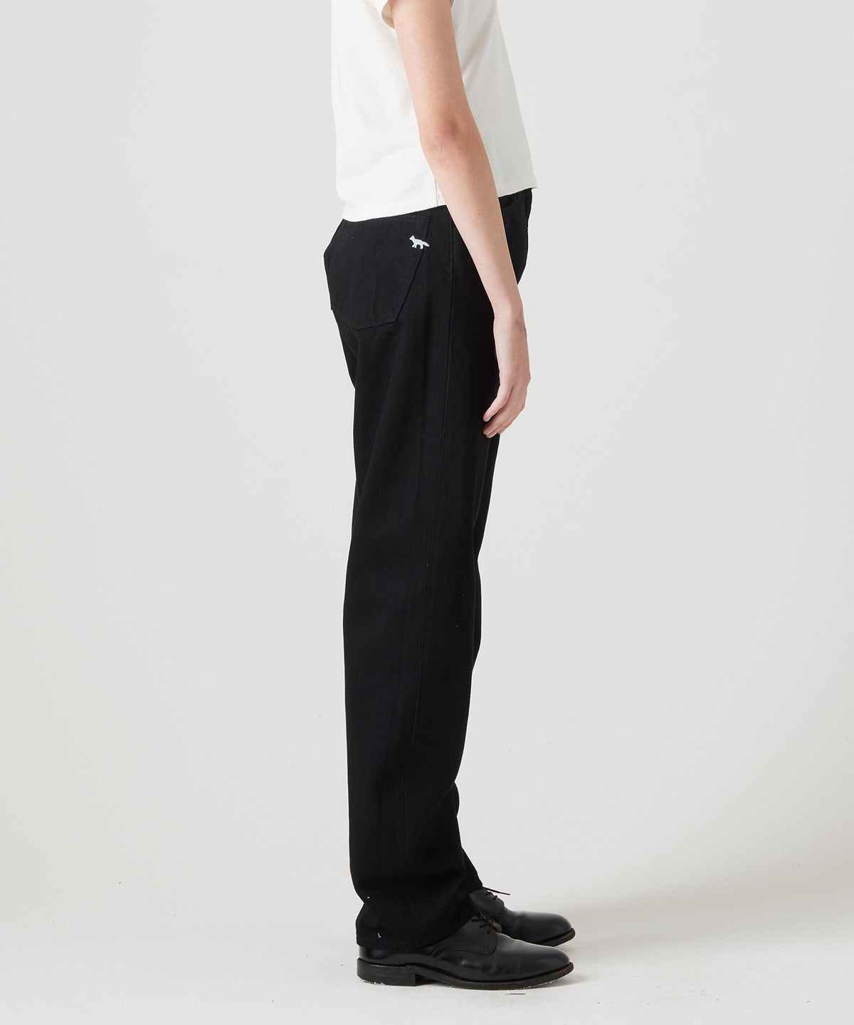MAISON KITSUNÉ X KURO SELVEDGE DENIM PANTS