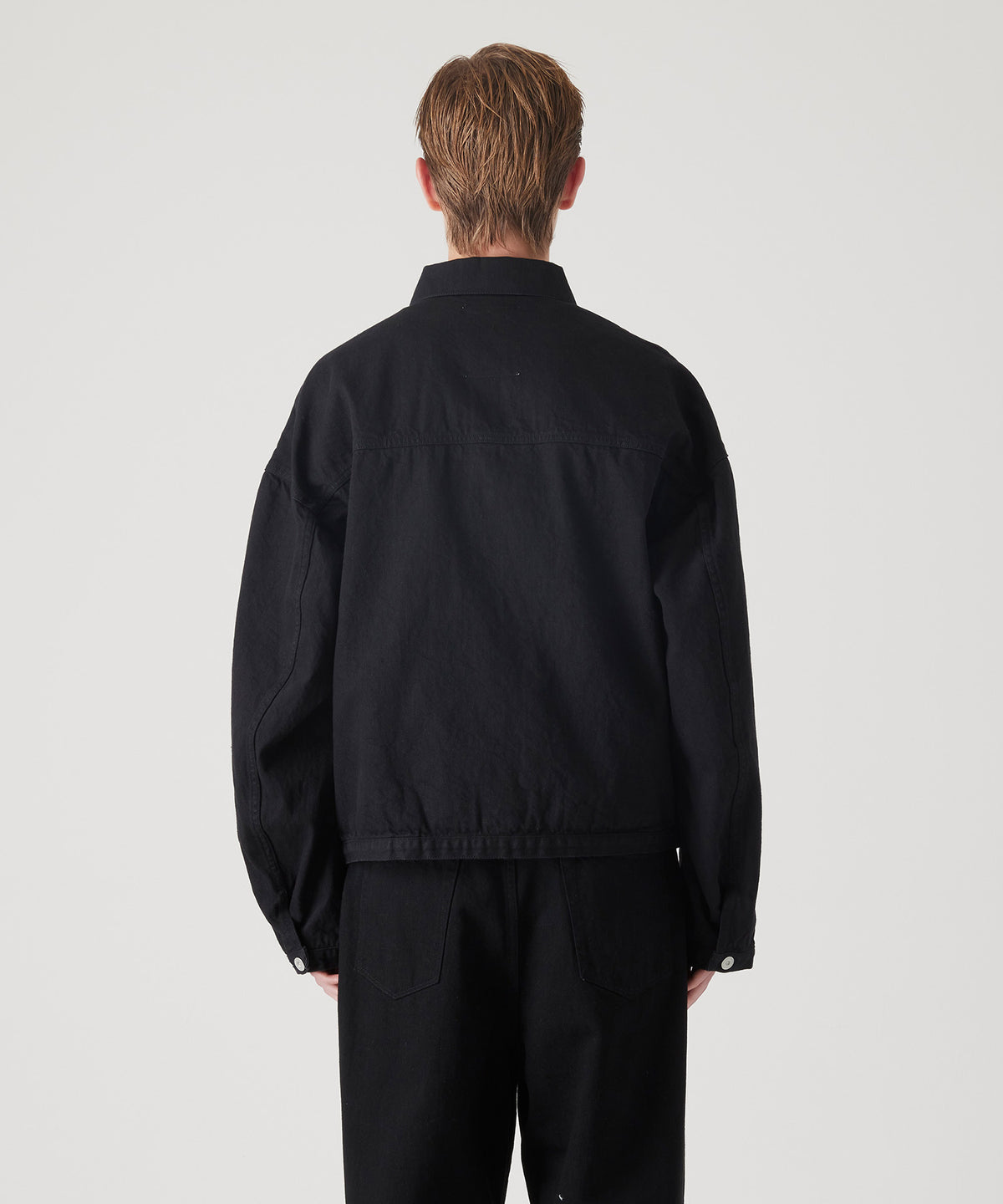 DENSE BLACK ONE WASH