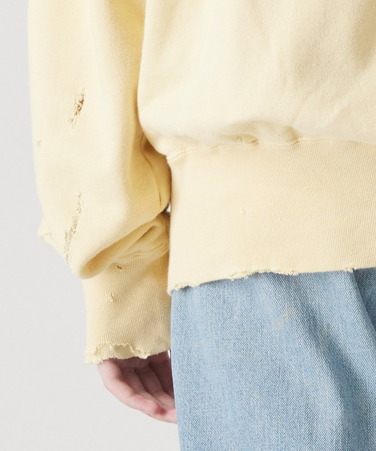 MORE DAMAGE WASHED CREW NECK SWEAT